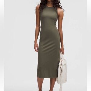 LULULEMON ALL ALIGNED RIBBED MIDI DRESS IN ARMY GREEN SZ 4 NWT